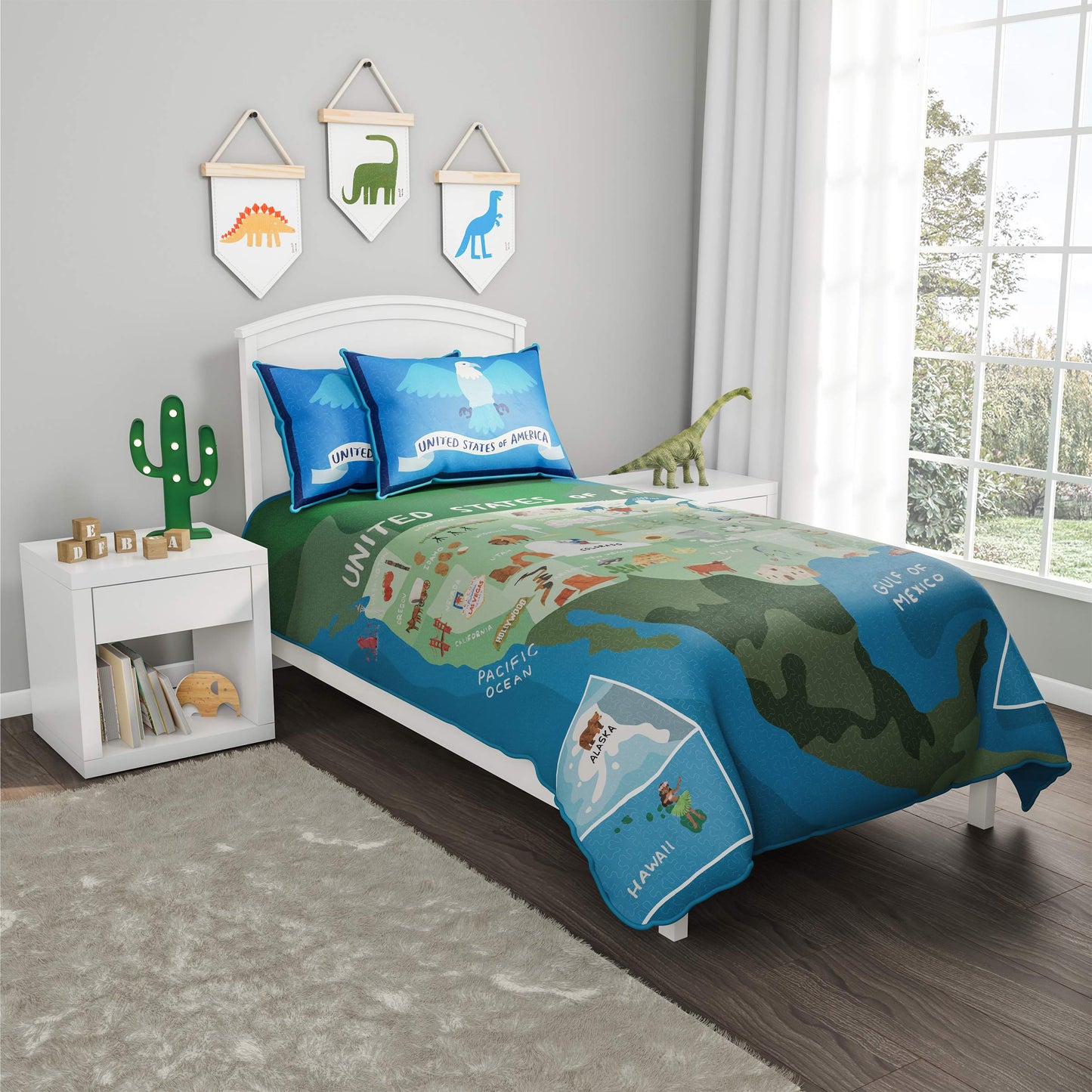 United States 3 Piece Quilt Set- Twin XL Bedding & 2 Pillow Shams-Hypoallergenic Microfiber-Landmarks & Icons of the 50 States & American Eagle by LHC