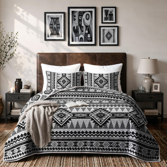 akkialla Reversible Black Boho King/Cal King Quilt Set, 2-Piece Bohemian Aztec Microfiber Bedspread, Soft Lightweight All-Season Coverlet (1 Quilt, 2 Shams)