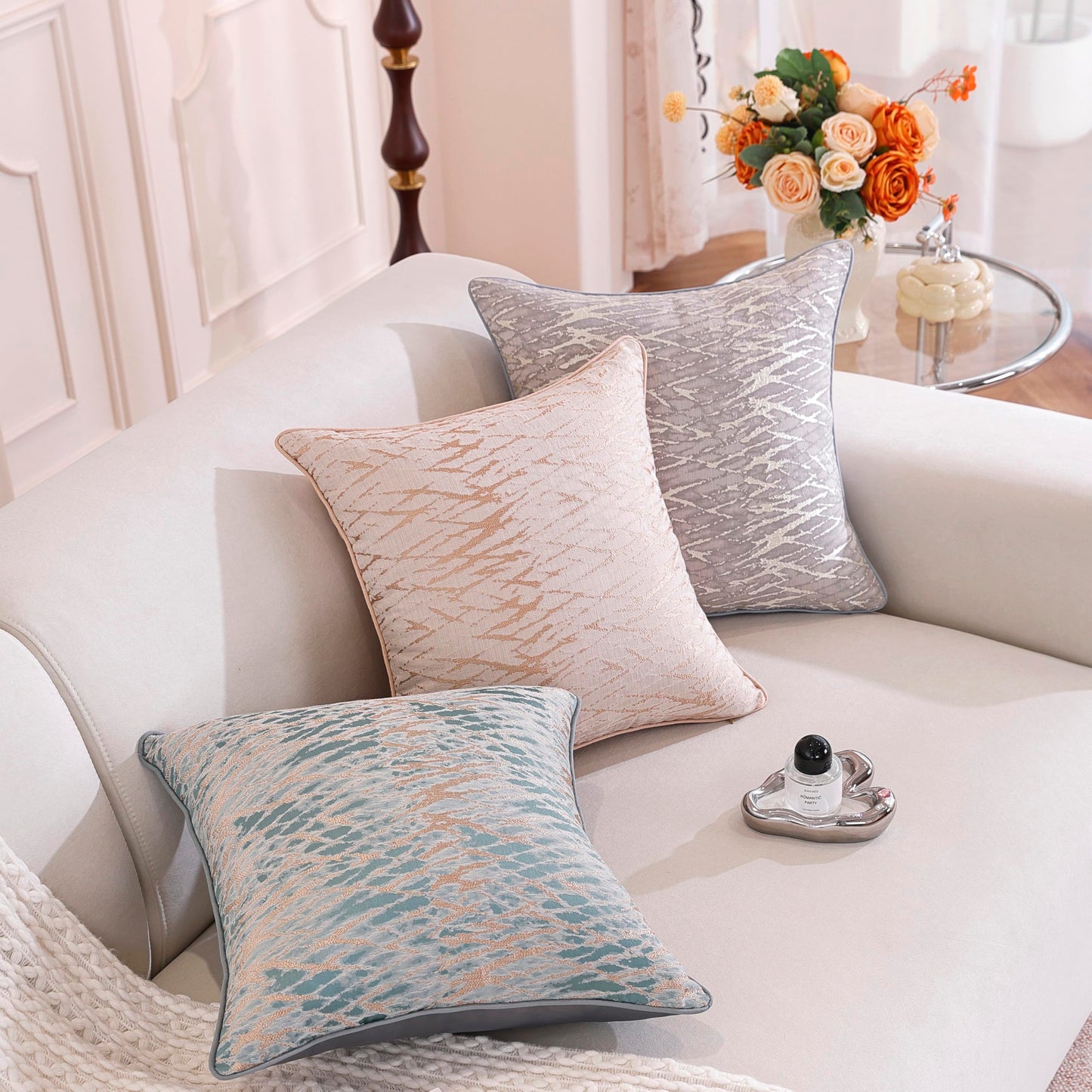 TAOSON Pack of 2, Luxury High Precision Jacquard Modern Grey/Gray and Gold Decorative Throw Pillow Covers Cushion Cases Square Pillowcase for Sofa Couch Bedroom Living Room Home,18x18 inch S037