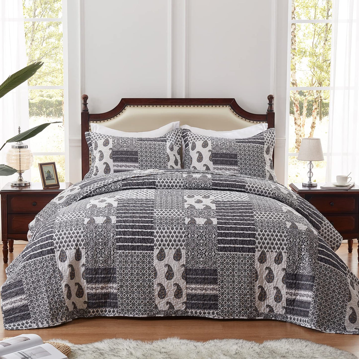 LEAONME Quilt Set King Size 3 Piece Bedspread Coverlet Lightweight Comforter Microfiber Reversible Bedding Set for All Season Oversized 98x106 Inch Bed Cover Paisley Gray (1 Quilt, 2 Pillow Shams)