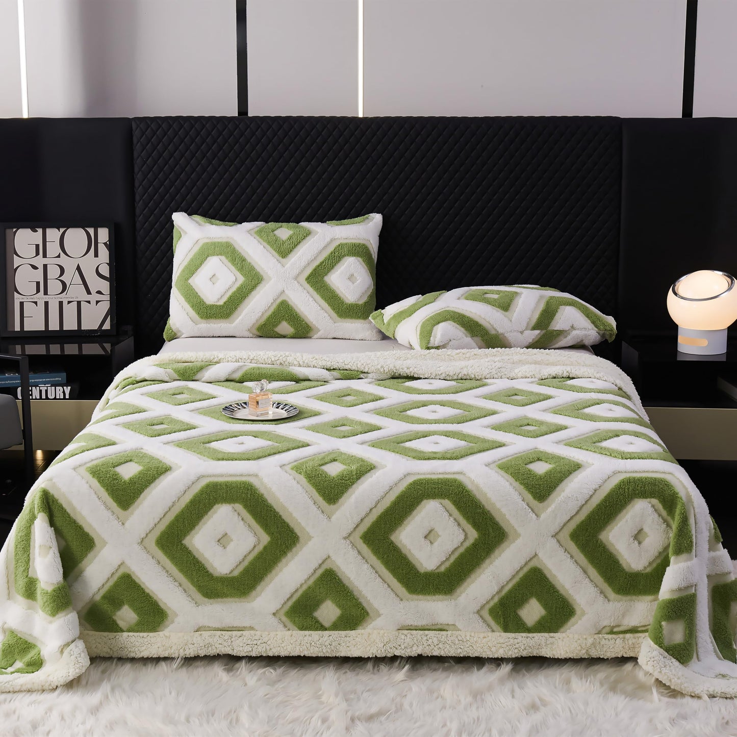 LEVINIS Large Bohemian Bed Blankets 80'' × 90'', Ultra Soft Aztec Bed Blanket for All Season, Cozy, Plush, Bohemian Throw Blanket for Couch/Sofa/Office/Camping, Green