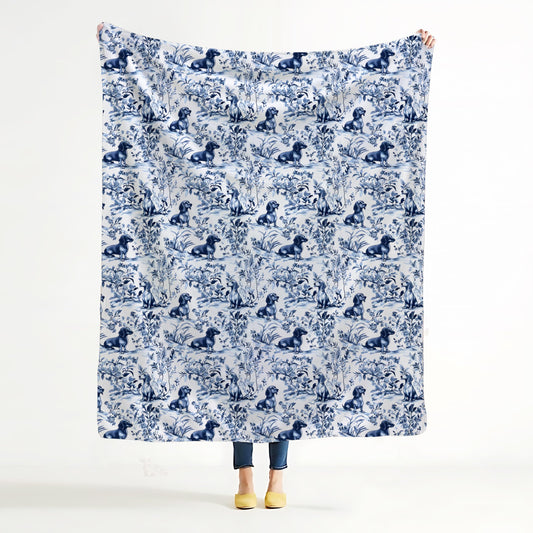 BUJSP Blue and White Chinoiserie Dachshund Blanket, Vintage French Country Toile Weiner Dog Throw Blanket for Home Bedroom Room Couch Bed Decor, Gifts for Dachshund Lovers, 50x60 Inches