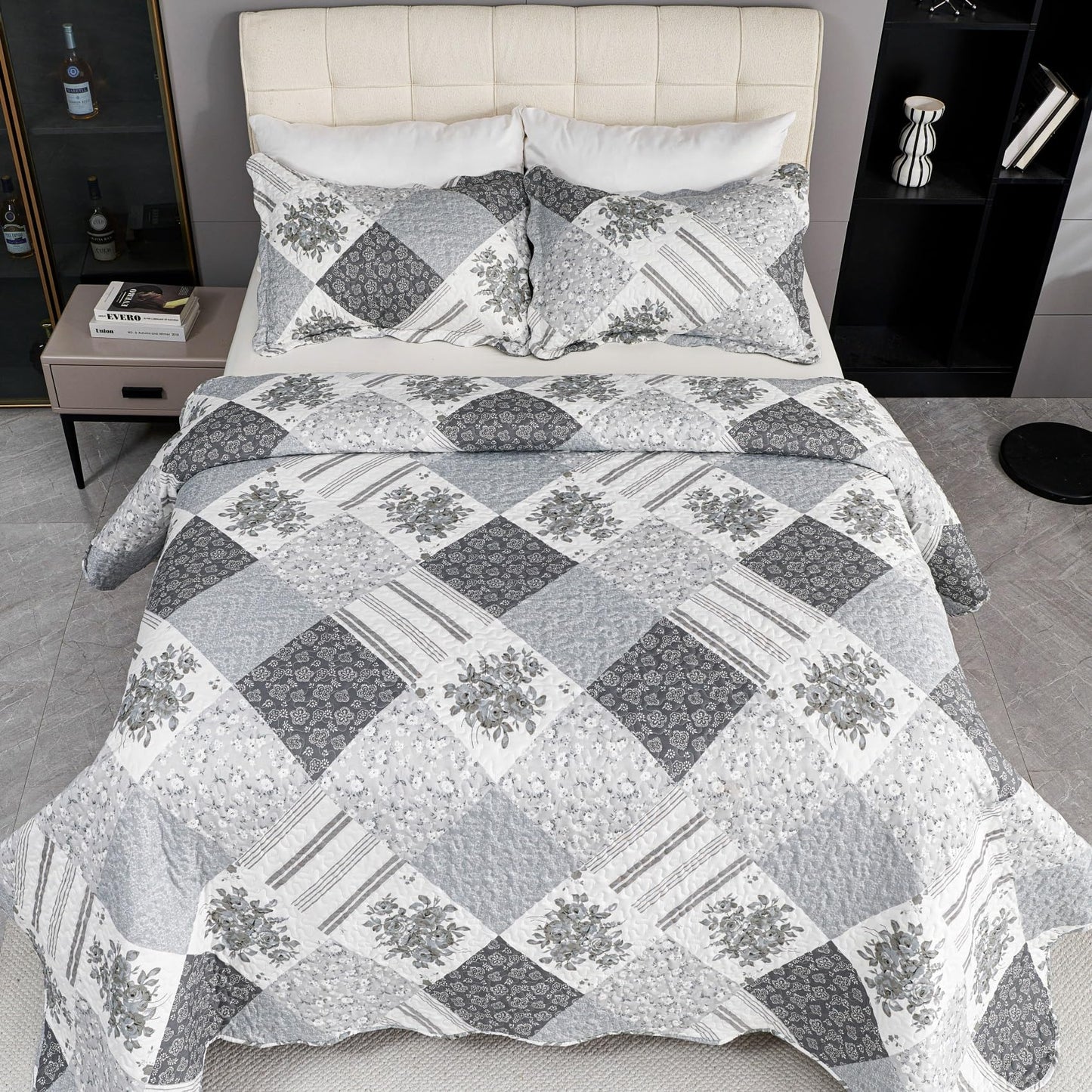 Cmfshape Summer Floral Queen Bedspread,Romantic Grey Quilt Set Full,Reversible Stitched Bedding Set All Season,Soft Lightweight Coverlet with Pillow Cases (Dark Grey, Queen90 x90)