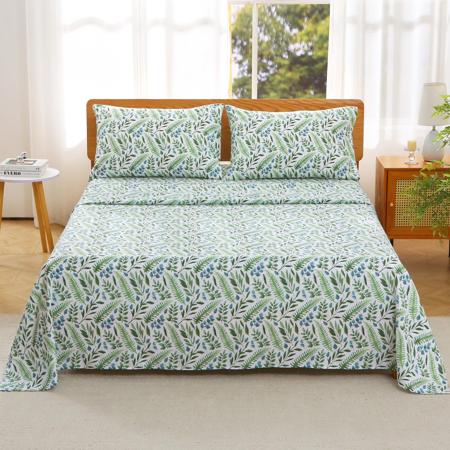 Viviland Queen Bed Sheet Set - 4 Piece Double Brushed Microfiber Bedding - Deep Pocket Up to 15", Ultra Soft, Breathable & Wrinkle Resistant Skin-Friendly Cooling Sheets for Adult - Verdant Breath(Q)
