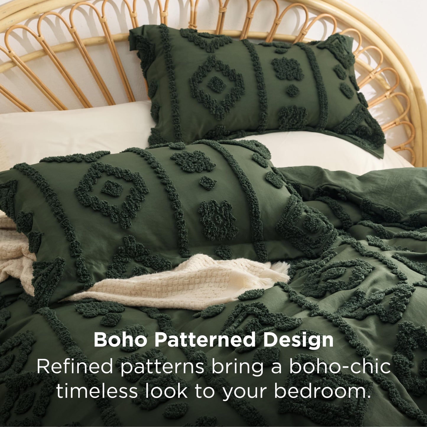 Bedsure Boho Tufted Green Comforter King Size, GentleSoft™ 3 Pieces Boho Farmhouse-Style Decor Bedding, Exquisite Bedding for All Seasons, 1 Bed Comforter, 2 Pillow Shams, 104x90 Inches