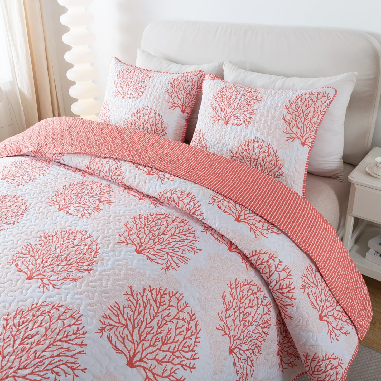 Soul & Lane Coastal Quilt Set - King and 2 Shams, Quilted Coastal Bedspread with Beach Theme, Ocean Bedding Set, Summer Nautical Quilt, Beachy Comforter with Tropical Motif, Sea of Coral
