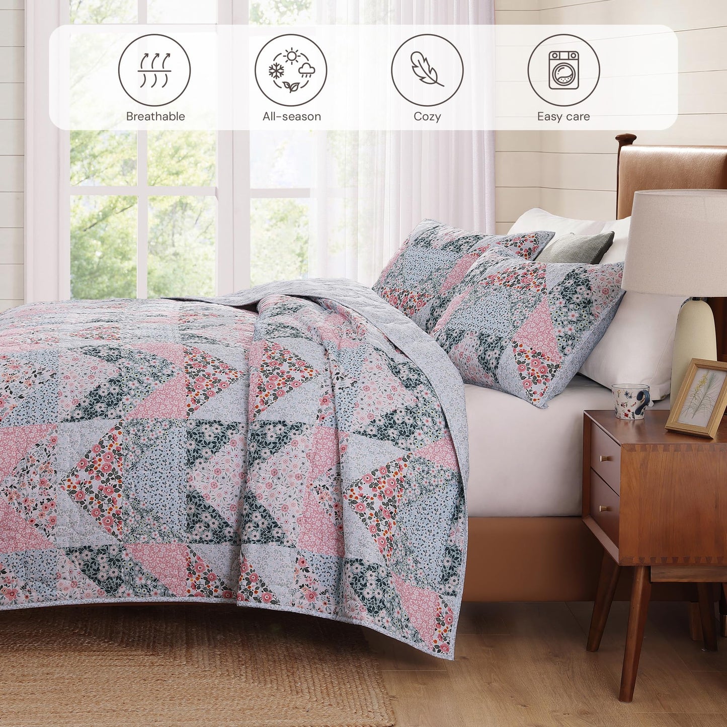 BLOOMHAVEN Quilt Set Queen Size, Patchwork Pink Floral Quilt Sets, Reversible Bedspread Lightweight and Breathable for All Seasons, Soft Quilted Bedspread with 2 Pillow Shams