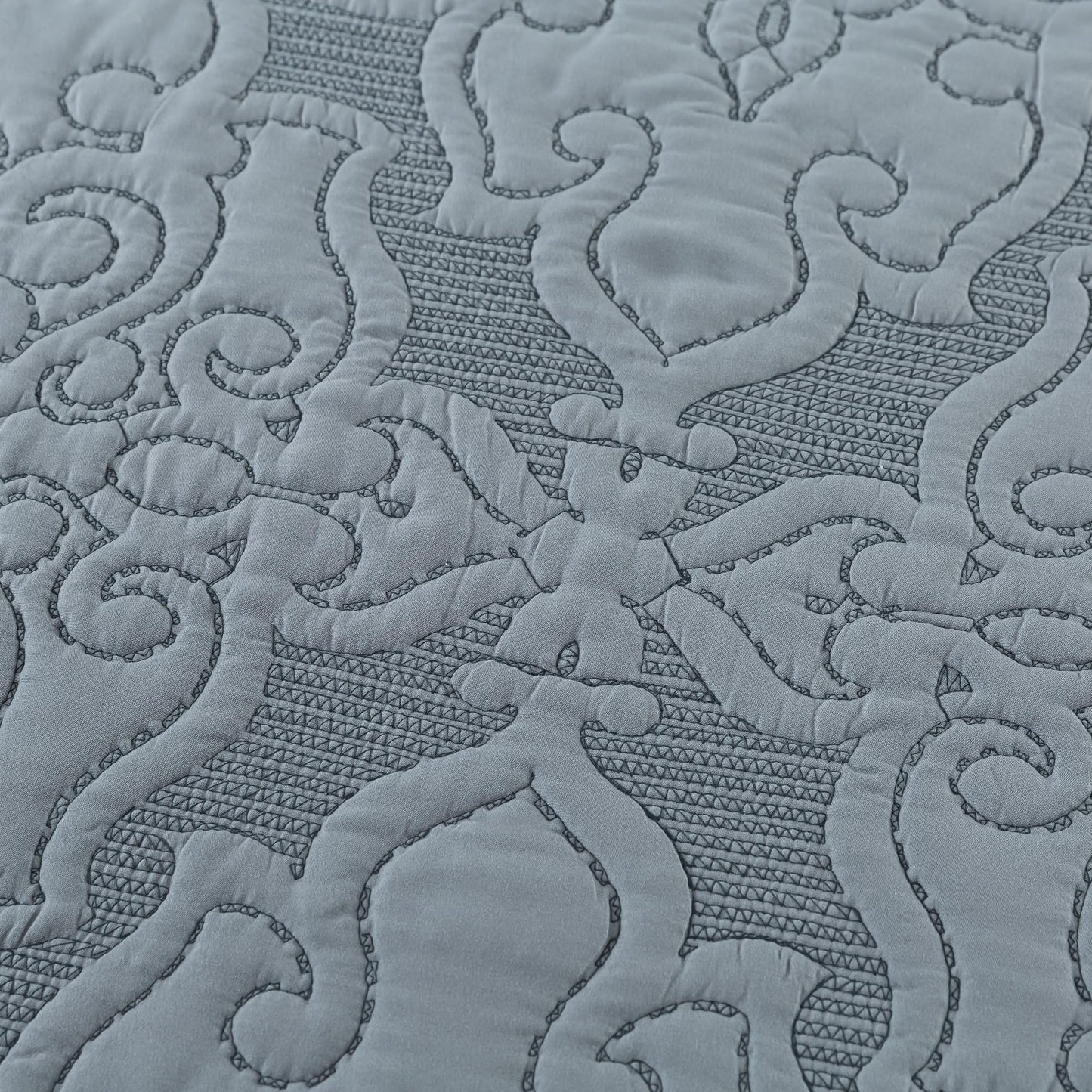 NEWLAKE Reversible Quilt Bedspread Embroidered Microfiber Coverlet Set,Jacquard Embossed Floral,Grey, Queen Size