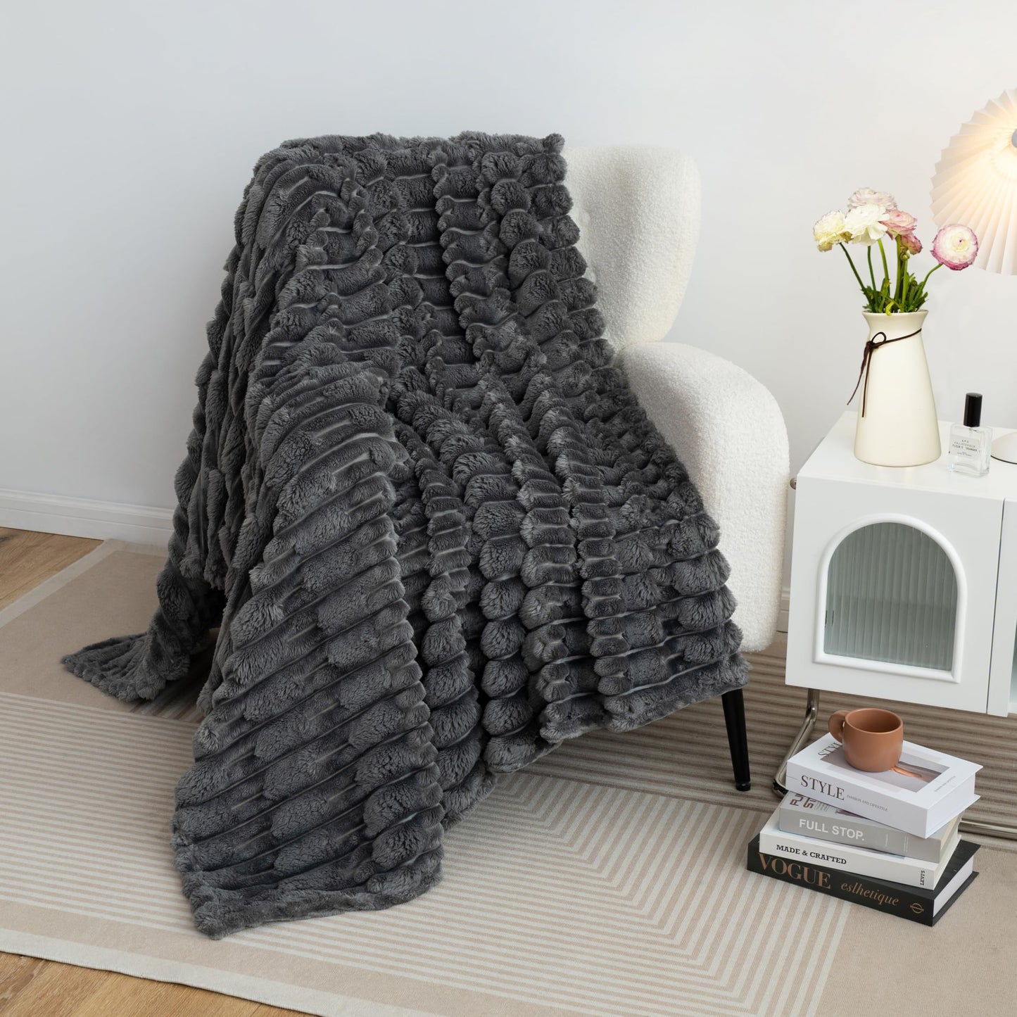 ATMOSURELY Ultra Soft Cozy Black Knot Texture Fleece Throw Blanket for Couch Lightweight Fluffy Striped Flannel Blanket All Season for Sofa Bed Camping Travel 50x60 Inches (Black, Throw)