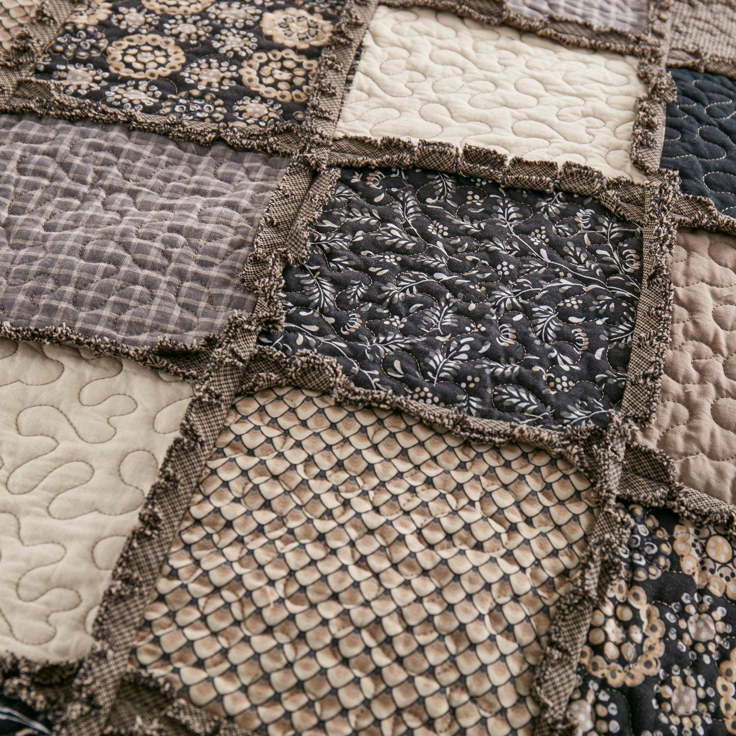 Donna Sharp Lexington King Quilt Set