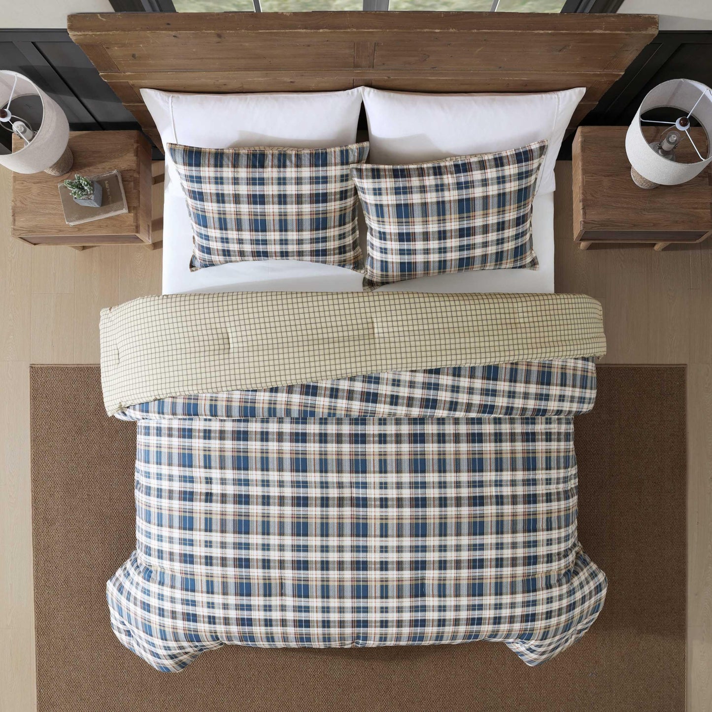 Eddie Bauer - Queen Comforter Set with Shams, Cotton Reversible Bedding, Medium Weight All-Season, Dorm Room Essentials, Port Gamble Indigo