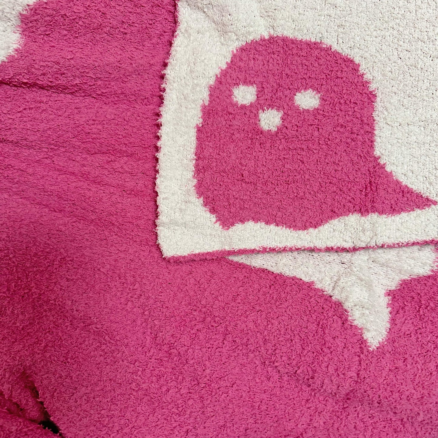 Soft Ghost Throw Blanket Cute Funny Spooky Blanket Blanket Plush Fuzzy Reversible Blankets for Bed Sofa Couch Livingroom Chair Car Travel, 51"x63", Dark Rose Red