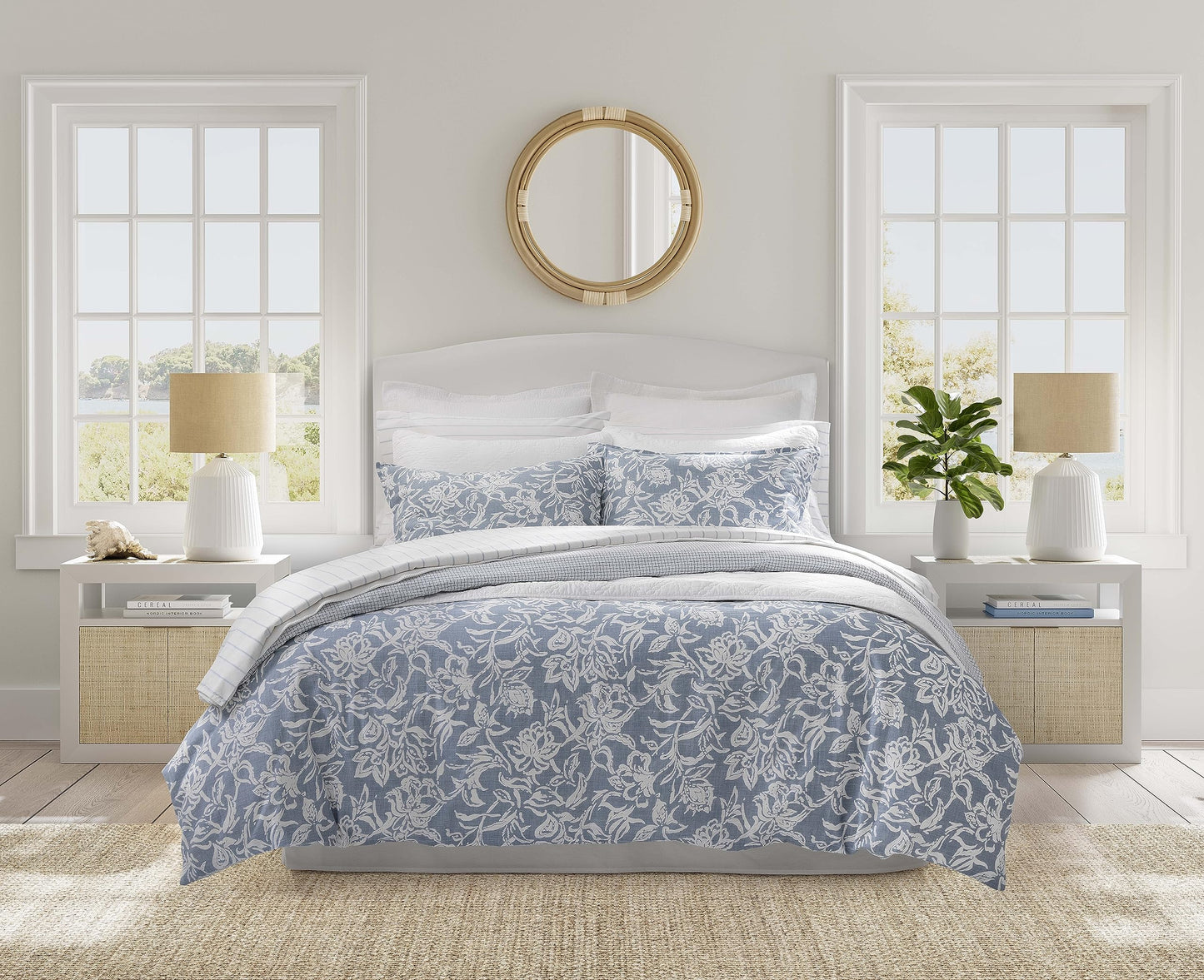 Nautica – Queen Comforter Set, Reversible Bedding with Matching Shams, Floral Room Decor, College Dorm Room Essentials (Tortola Blue)