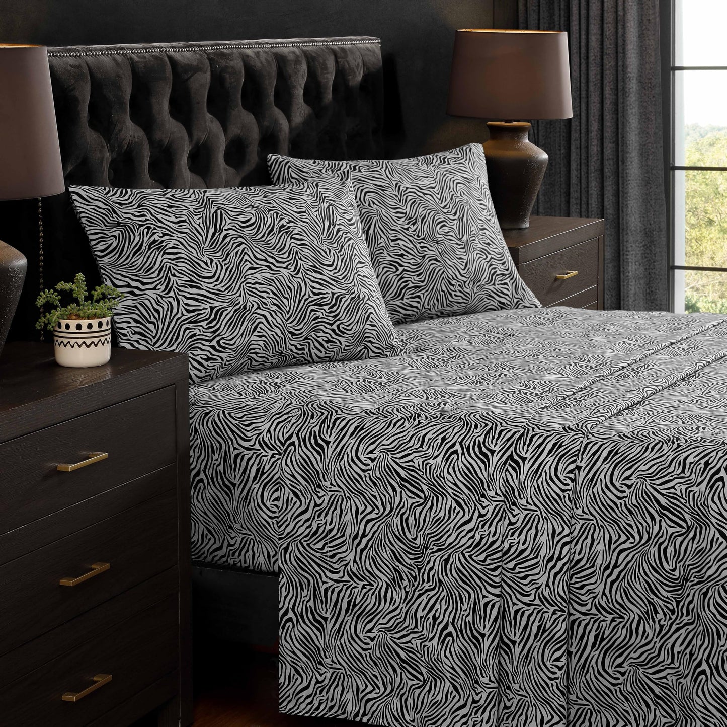 Beatrice Home Fashions Printed Microfiber Sheet Set, Soft Comfortable Easy Care, Includes 1 Fitted Sheet with 12" Deep Pockets, 1 Flat Sheet, Pillowcase, Full, Zebra