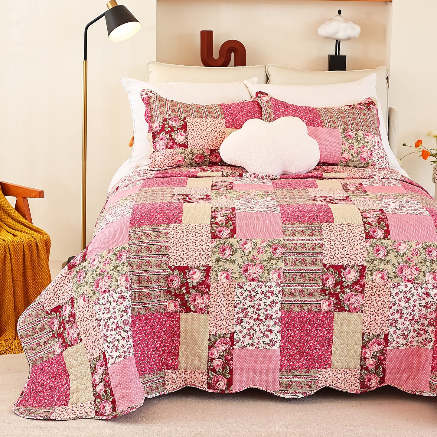 Cmfshape Summer Floral Queen Quilted Bedspread,Romantic Pink Quilt Set Full,Reversible Stitched Bedding Set All Season,Soft Lightweight Coverlet with Pillow Cases (Hot Pink&Rose, Queen90 x90)