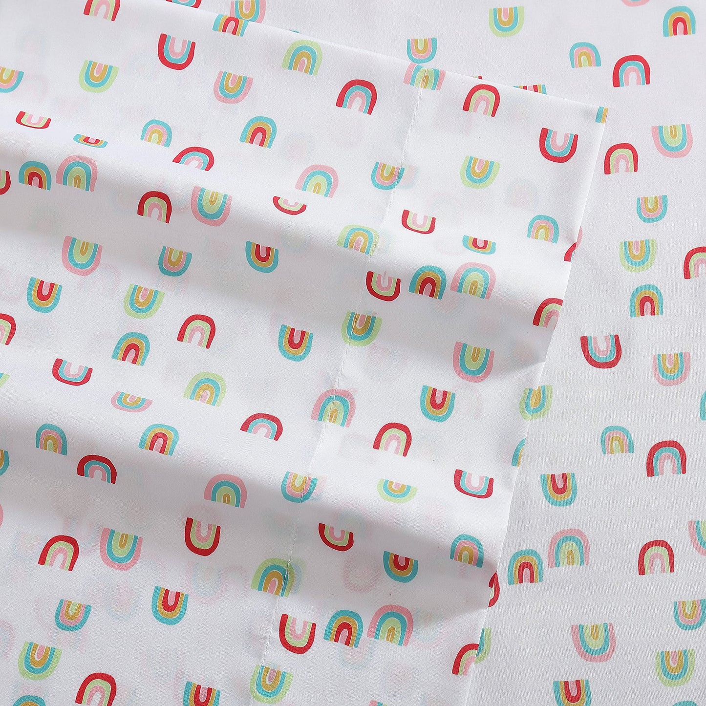 Eddie Bauer Kids - Queen Sheet Set, Ultra-Soft Microfiber Bedding with Fully Elastic Fitted Sheet, Kids Bed Set with Pillowcases, Easy Care Bedding (Sunnyvale Rainbow)