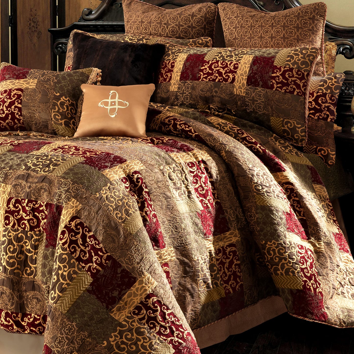Loom and Mill 9-Piece Jacquard Luxury Traditional Patchwork Comforter Sets, Ultra Soft Bedding with Euro Shams, Bedskirt, Filled Decorative Pillow for Home (Loong, King),Red Gold