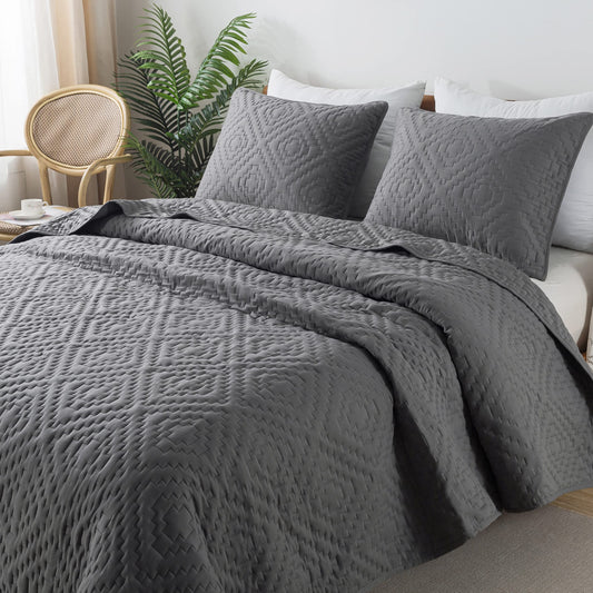 R.SHARE Dark Grey Queen Size Quilt Bedding Sets with Pillow Shams, Boho Full Lightweight Soft Bedspread Coverlet, Quilted Blanket Thin Comforter Bed Cover for All Season, 3 Pieces, 90x90 inches