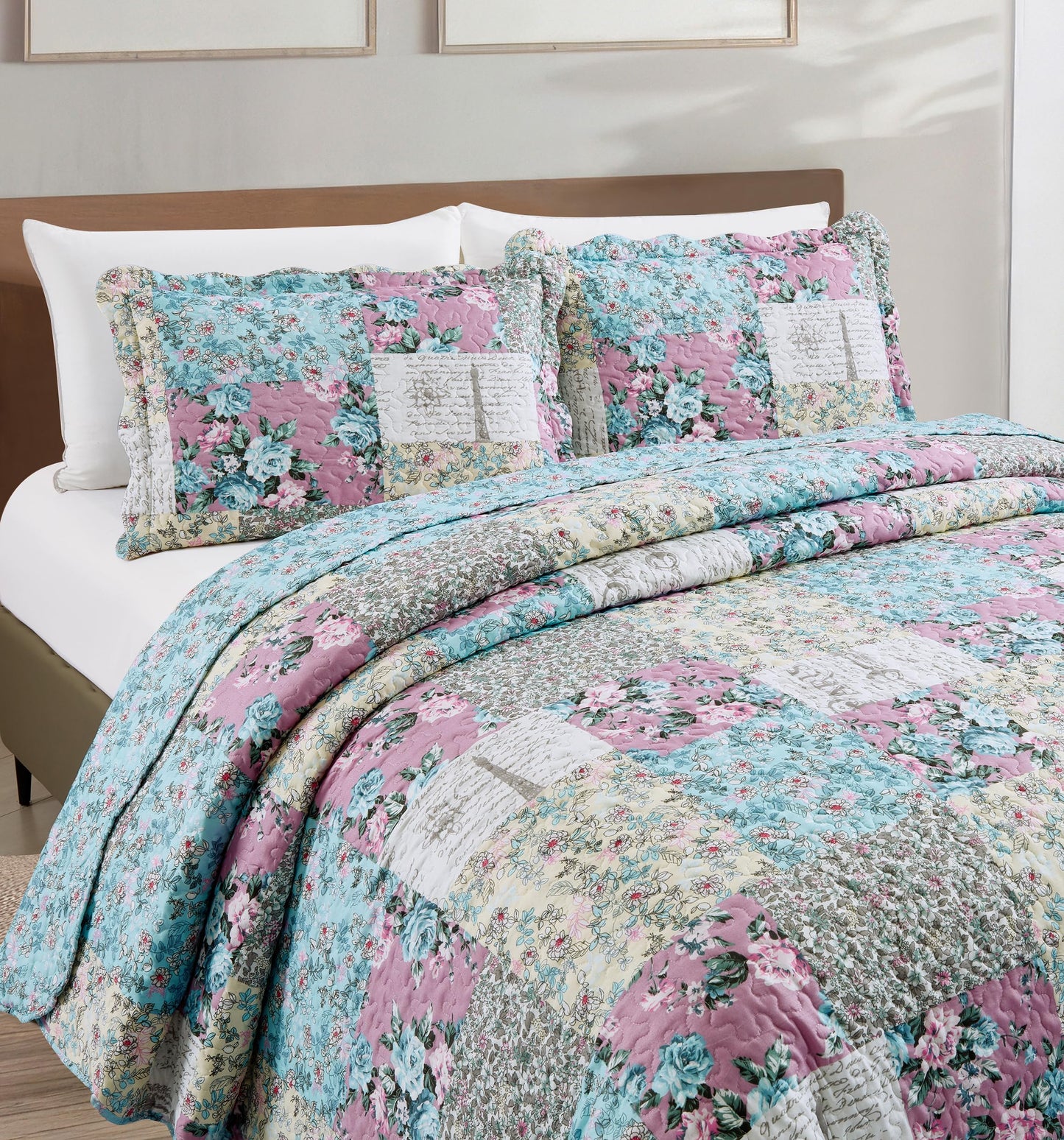 Brilliant Sunshine Lilac Rose Toile Quilt Set, 3-Piece Bedding Sets, Traditional Lively Patchwork Design, Washable, Reversible Bedspread, Soft Lightweight Coverlet, All-Season, Full/Queen, Egg Blue