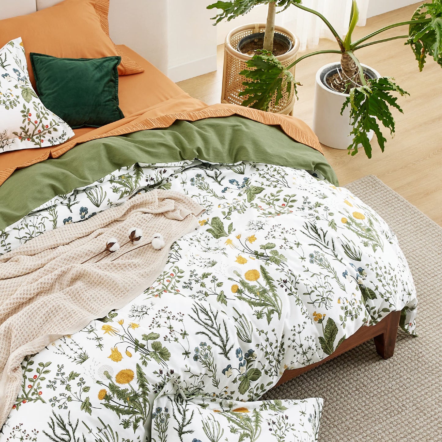 Bedsure Duvet Cover Queen Size - 100% Cotton Reversible Floral Queen Duvet Cover Set with Zipper Closure, 3 Pieces Soft & Breathable PureWoven Green Bedding Set with 2 Pillow Shams 20"x26"