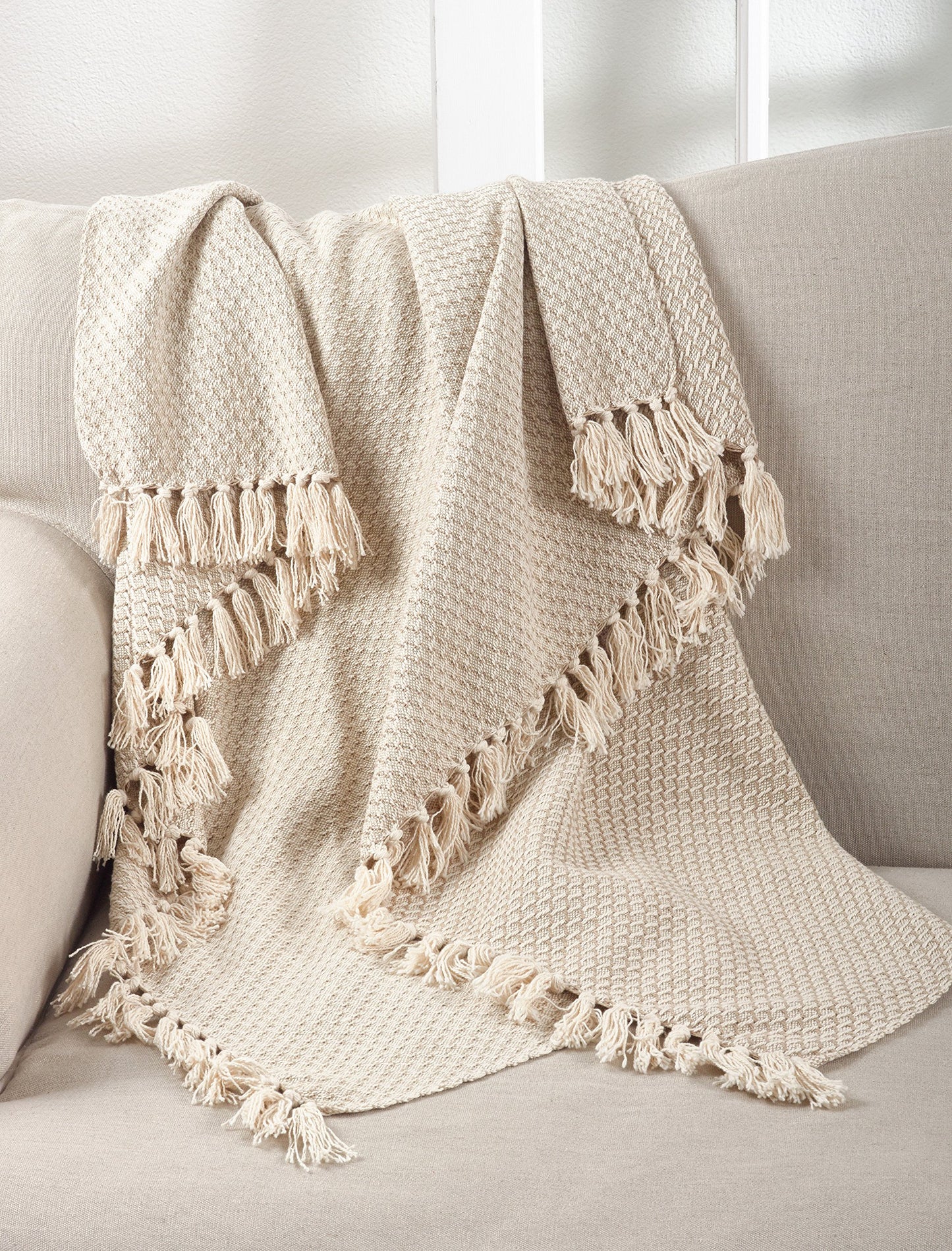 SARO LIFESTYLE Classic Tassel Trim Cotton Throw Blanket, Natural, 50"x60"