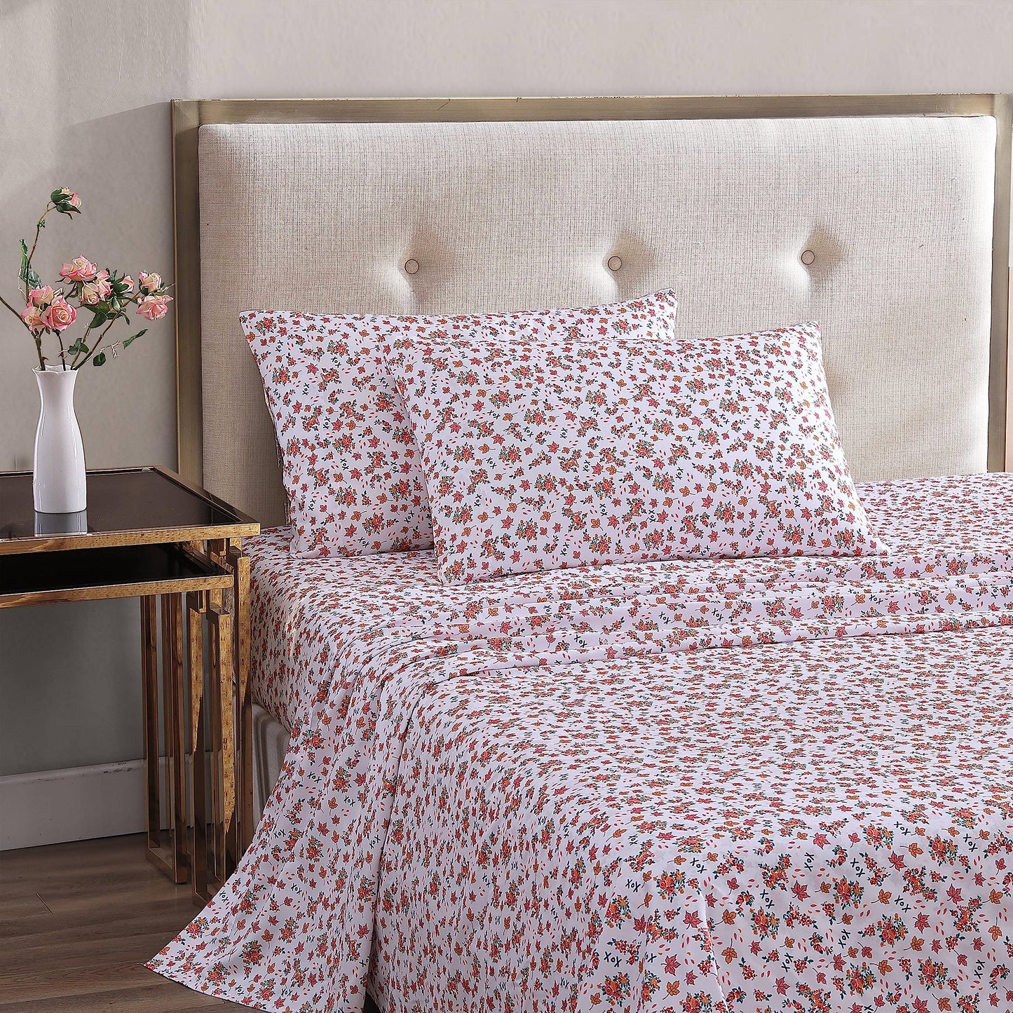 Betsey Johnson - Queen Sheet Set with Fitted Sheet & Pillowcases, Fade & Wrinkle-Free Bedding, Deep Pocket, Dorm Room Essentials, Fall Foliage Pink