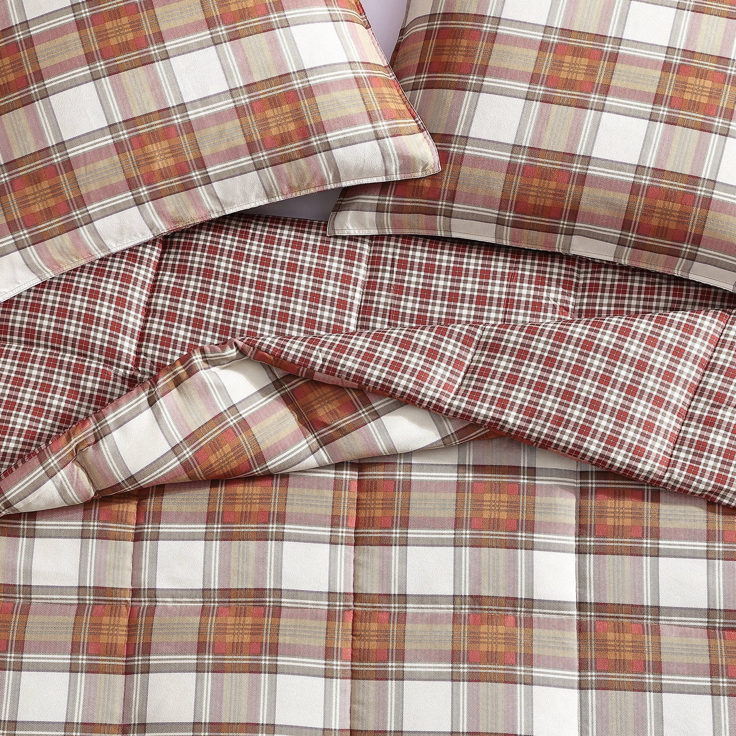 Eddie Bauer - Queen Comforter Set, Soft & Reversible Alt Down Bedding, Medium Weight for Year Round Comfort, 3 Piece Bed Set with Matching Shams (Edgewood Red)
